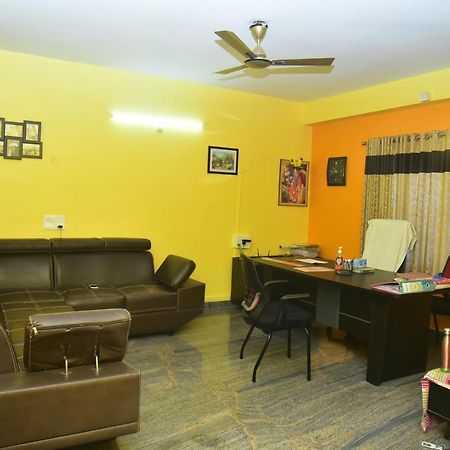 Sai Sadhan Residency Chittoor Екстериор снимка